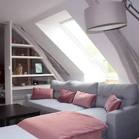 Maison Menadel Homestay