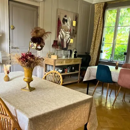 Maison Menadel